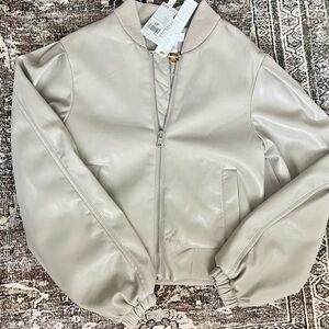 NWT❗️House of Harlow | Vegan Faux Leather Bomber Jacket